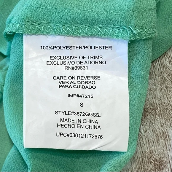 Mint Green Sheer Long Sleeve Blouse w/ Rose Lace- size S - Picture 11 of 12